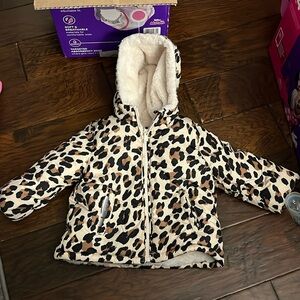 Children’s Place Reversible Coat 12-18months cheetah print